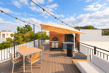 Rooftop deck